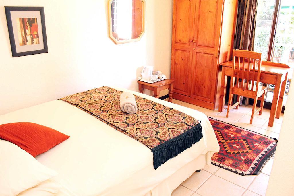 The Palms Guesthouse Mbombela Oda fotoğraf