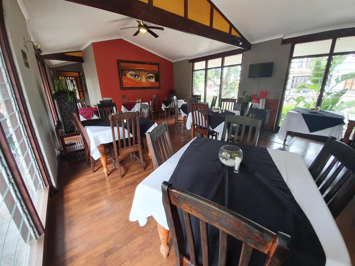 The Palms Guesthouse Mbombela Dış mekan fotoğraf